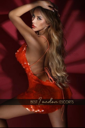 Scarlet's photo 7