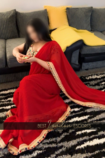 Priyanka's photo 3