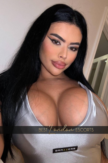 Bella Sadim's photo 14