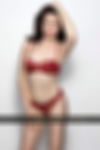 Elizabeth's photo 12